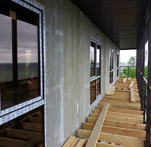 Строительство гостиницы из СИП-панелей в Краснодарском крае (Туапсинский район, Джубга . Балконы.